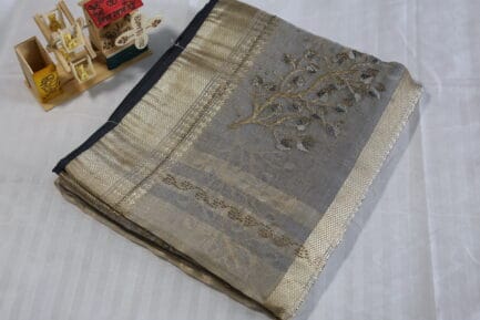 Khada Kapda Silk Border Saree in grey green color
